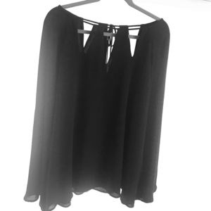 41 Hawthorn Saima Keyhole Detail Blouse